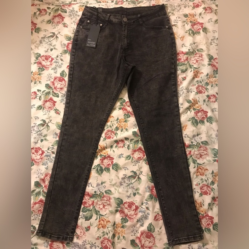 U.W.J Los Angeles Skinny Jeans)